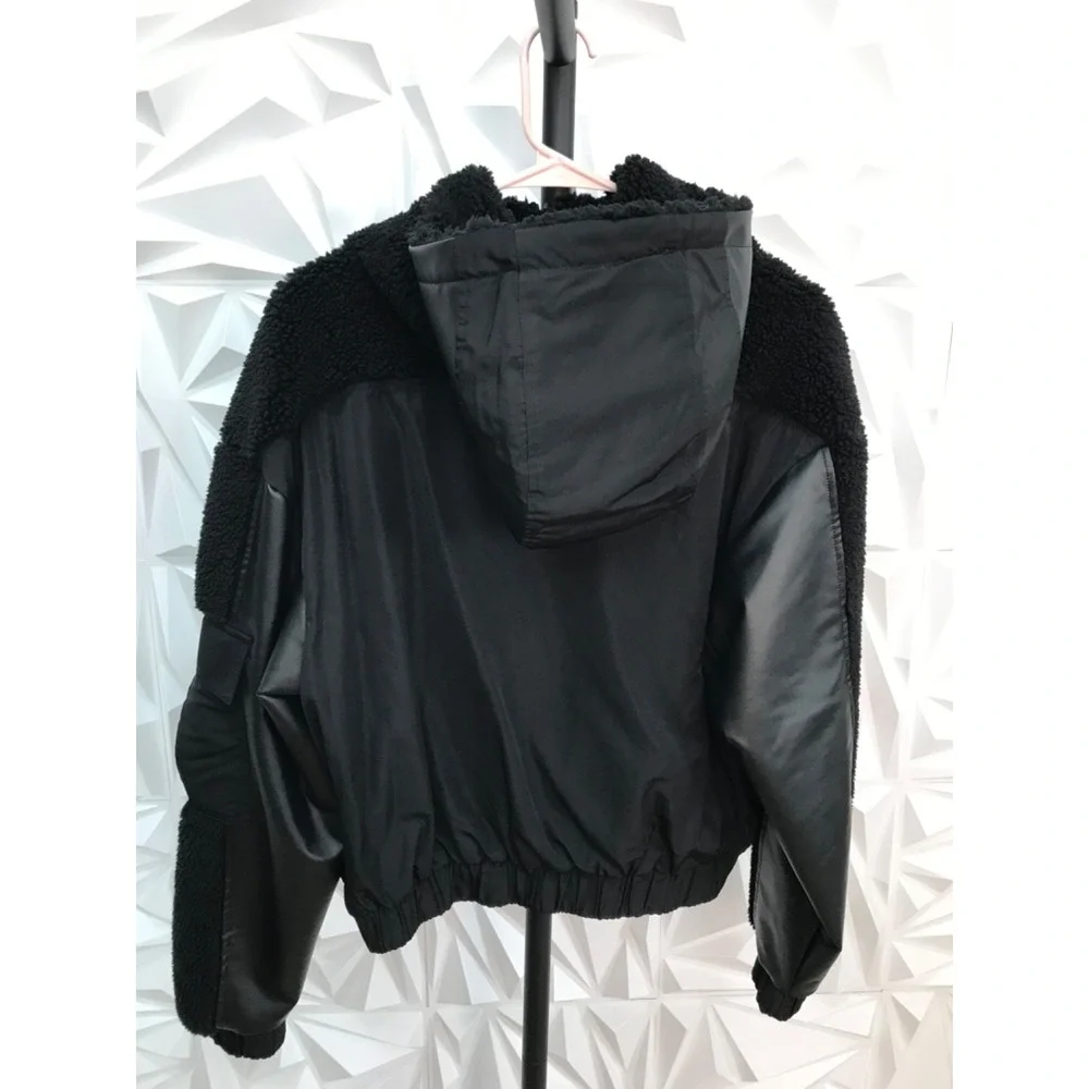 Alo Womens Sherpa Utility Gear OVERSIZE Jacket XS Black  Hooded C